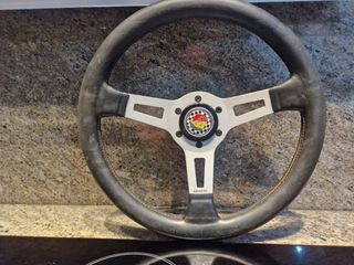 Volante Abarth clásico