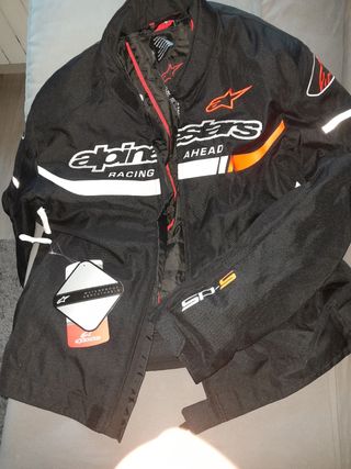 Chaqueta moto Alpinestars y dainese 