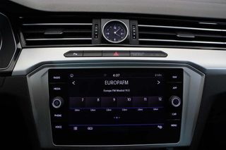 Volkswagen Passat 1.6 TDI 88KW DSG ADVANCE 4P