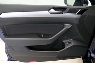 Volkswagen Passat 1.6 TDI 88KW DSG ADVANCE 4P