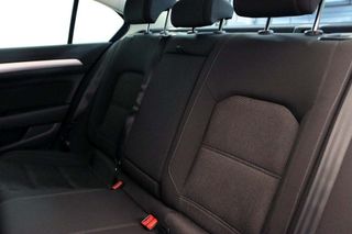 Volkswagen Passat 1.6 TDI 88KW DSG ADVANCE 4P