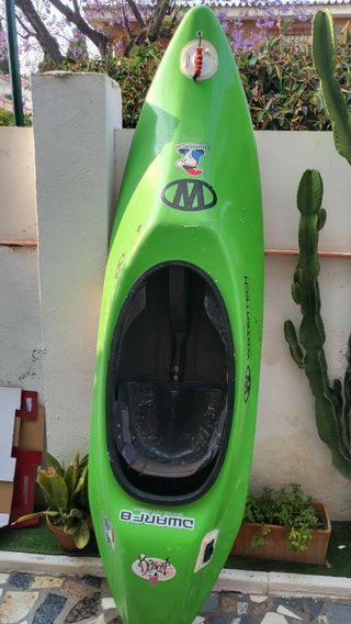 Kayak Watertech Dwarfs 8 río