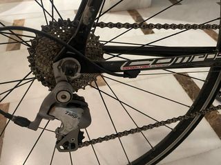 Bicicleta de carretera FC700 en buen estado.