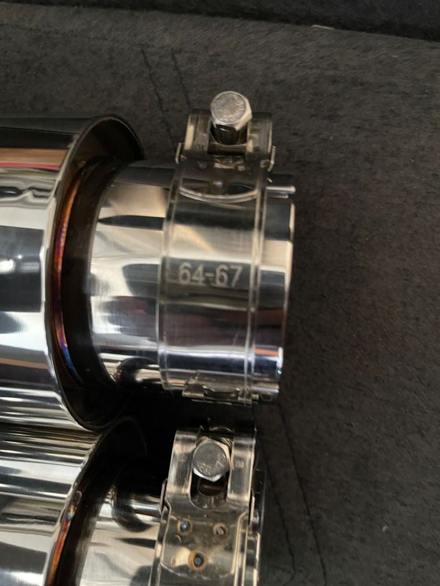 2 Puntas escape acero inoxidable 64-89