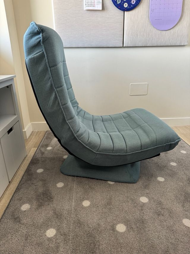 Silla de suelo giratoria de 360° con respaldo alto