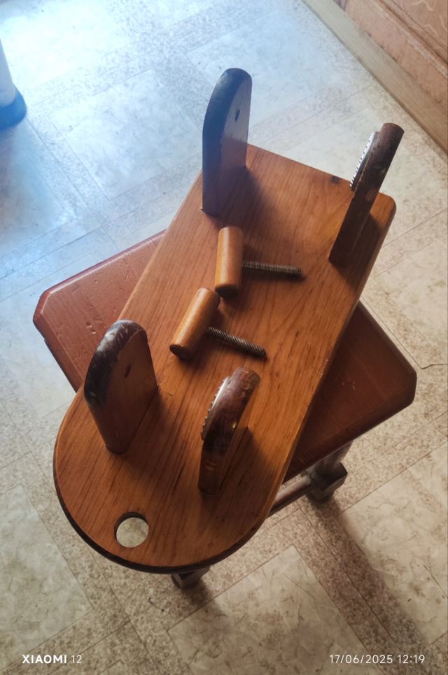 Jamonero madera antiguo