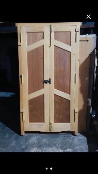 Puerta doble madera maciza