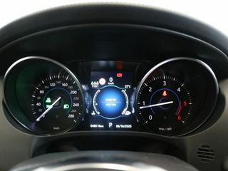 Jaguar F-Pace 2.0L i4D 132kW Prestige Auto