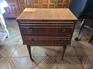 Mesita de noche madera años 60