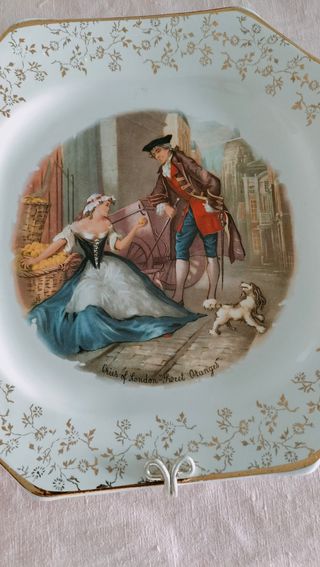 2 Platos Decorativos Pikman:  Aspecto Antiguo