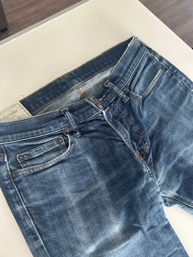 Vaqueros Abercrombie - Azul