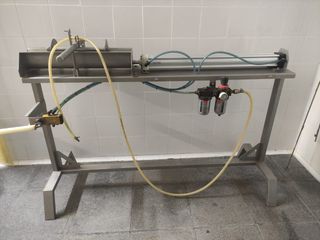 Embutidora semiautomática de lomos