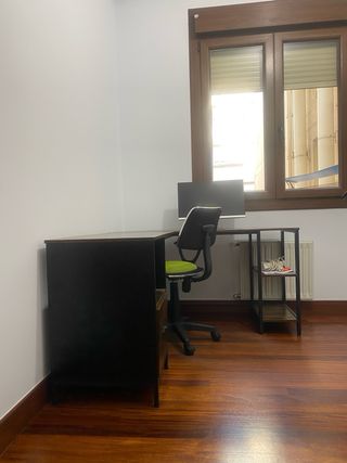 Escritorio esquinero Vasagle - Madera y metal