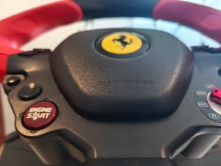 Xbox One + Kinect + Volante + cuffie + 5 giochi