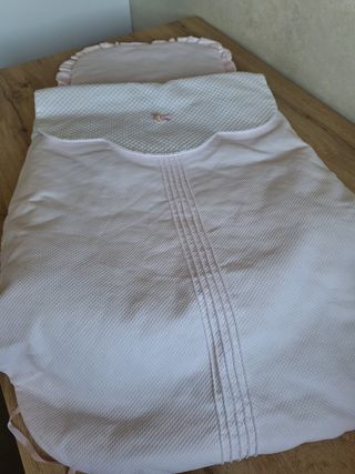 Saco capazo bebé rosa marca UZTURRE  Y capota