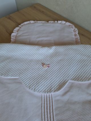 Saco capazo bebé rosa marca UZTURRE  Y capota