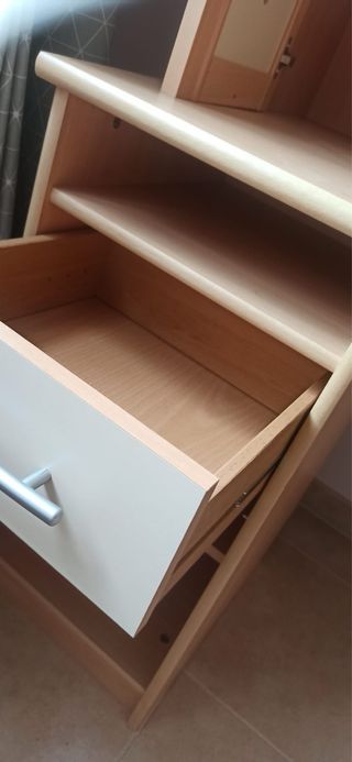 Escritorio madera beige