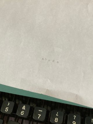 Maquina de escribir Olivetti