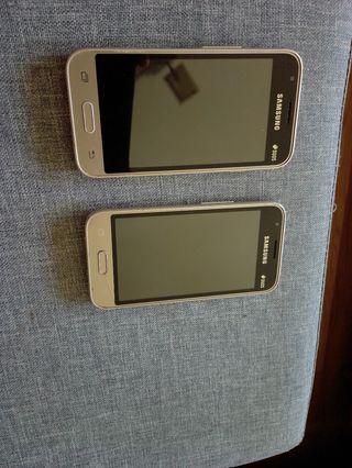 2 móviles Samsung Galaxy - dorados