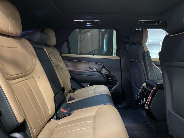 Land-Rover Range Rover Sport 3.0 TD6 AWD Auto MHEV Dynamic SE