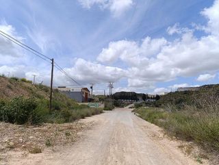 Terreno en venta en El Puntal en Murcia