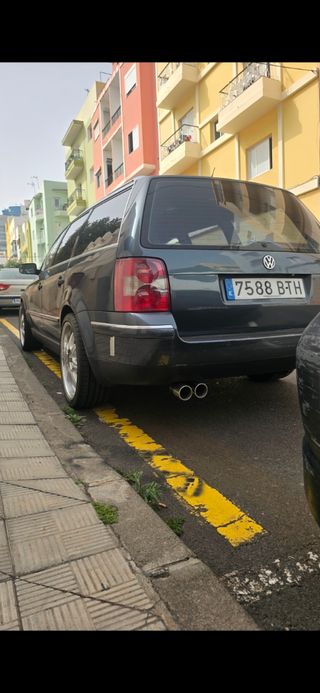 Turbo Garrett híbrido + escape completo.