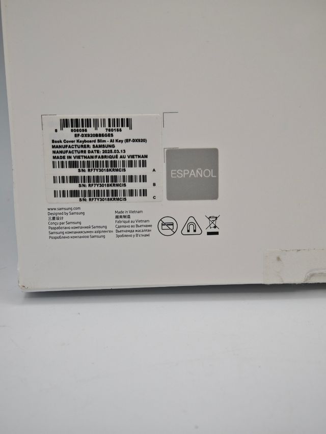 Samsung Book Cover Slim AI Key Tab s9 y S10 Ultra