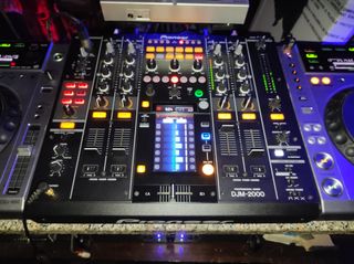 Mixer Pioneer DJM-2000 usato CON SCATOLA ORIGINALE