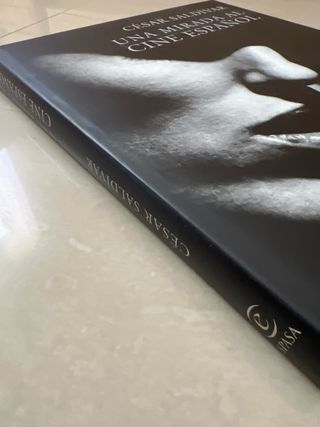 Una mirada al cine español. César Salsívar. Espasa