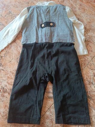 Ropa elegante para bebe talla 95cm