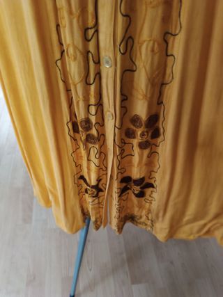 Abito estivo giallo stile etnico