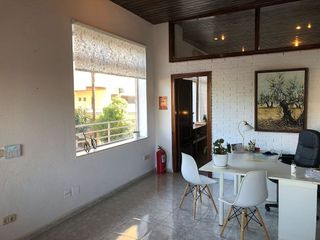 Local comercial en venta en Montemar en Torremolinos