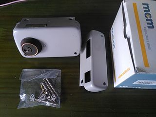 Cerradura trastero MCM seminueva