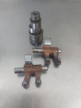 Árbol de levas y balancines Piaggio X9 125