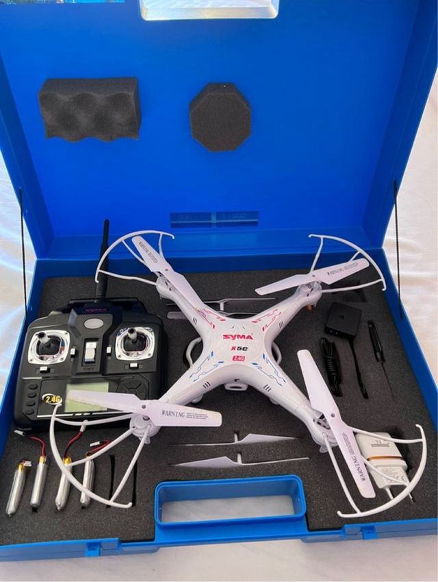 Dron Syma X5C con maleta