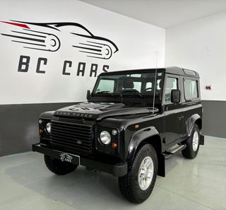 Land Rover Defender 2013