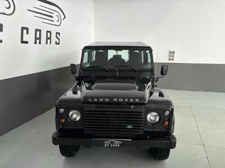 Land Rover Defender 2013