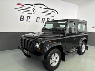 Land Rover Defender 2013