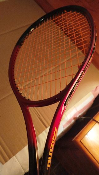 Raqueta Tenis Mizuno - Impecable