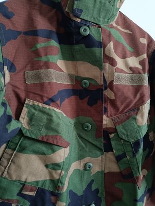 Uniforme militar airsoft Woodland - Talla M