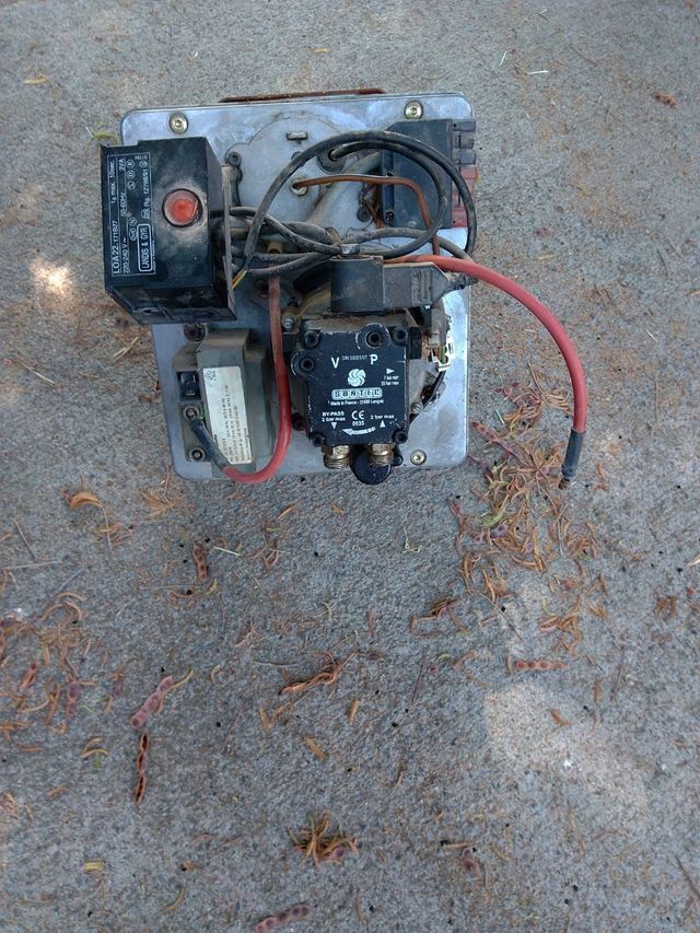 Mechero Quemador motor diesel marca LANDIS@GYr 🉐