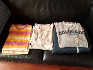 2 Camisetas + 2 Pantalones blancos total 7 Artícul