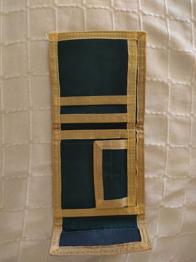 Cartera Adidas Vintage Verde-Dorada