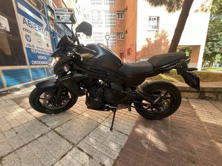 Moto Kawasaki ER-6N 650cc año 2016