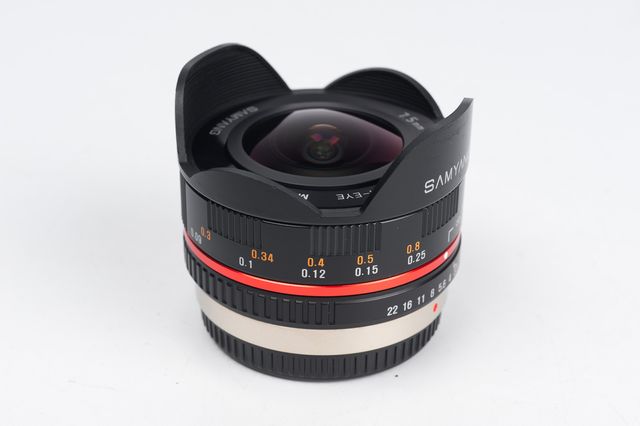 Samyang 7.5mm f/3.5 Ojo de Pez MFT