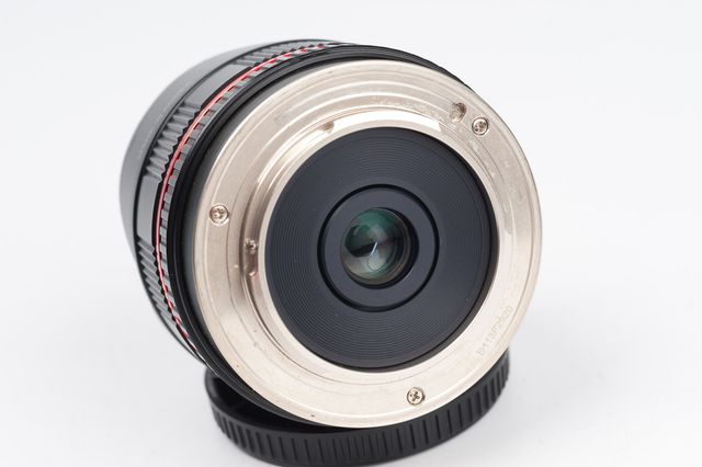 Samyang 7.5mm f/3.5 Ojo de Pez MFT