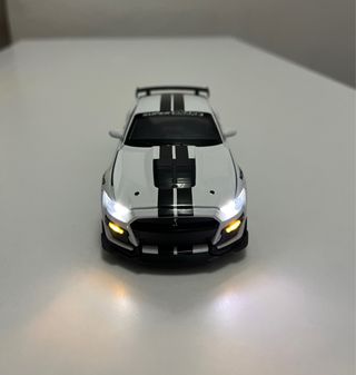 Miniatura Ford Mustang Shelby GT500 1:32