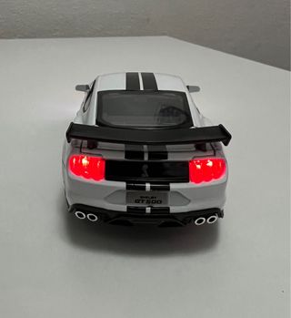 Miniatura Ford Mustang Shelby GT500 1:32