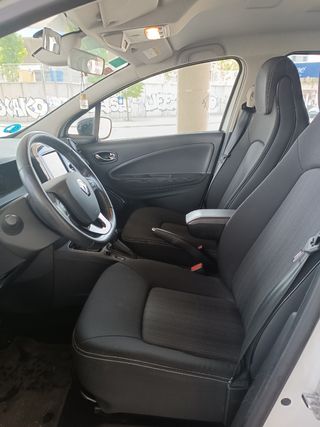 Renault ZOE intens 90 con 300km autonomia