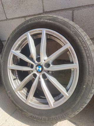 4 Llantas BMW 17" con neumáticos